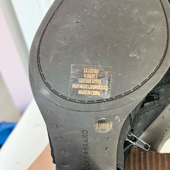 Lucky Brand Lizara Perforated Peep Toe Block Heel Bootie Sandal - Picture 12 of 13